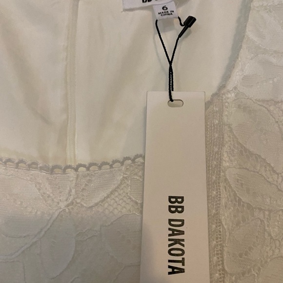 BB Dakota White MIDI Dress - Picture 5 of 5